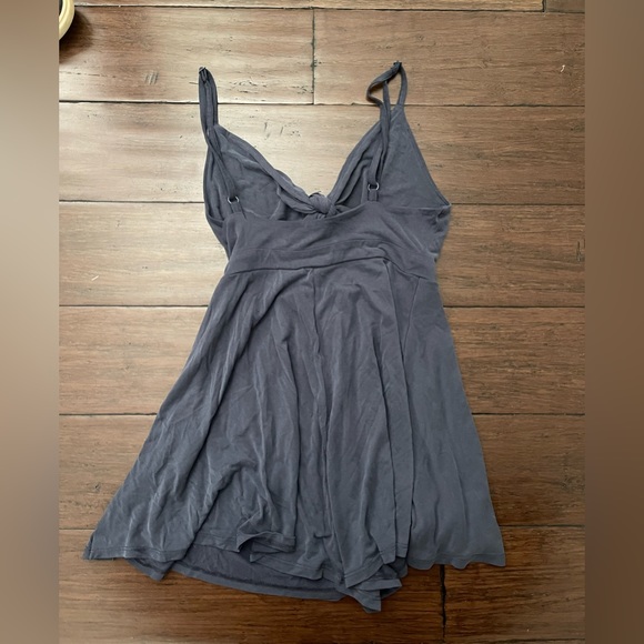 Urban Outfitters Navy Romper - Picture 6 of 6